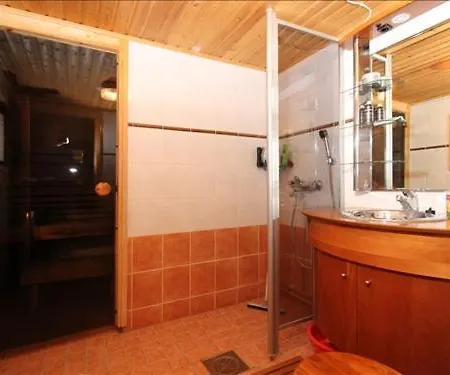 Tahkon Kolo 200 M Incl Ac, Sauna, Fireplace, Firewood Шале
