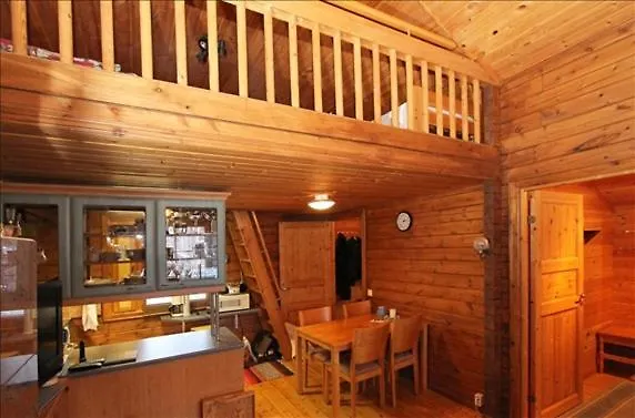 Lomamoekki Tahkon Kolo 木屋